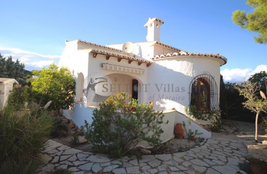 Villa with Pool for sale in Benitachell
