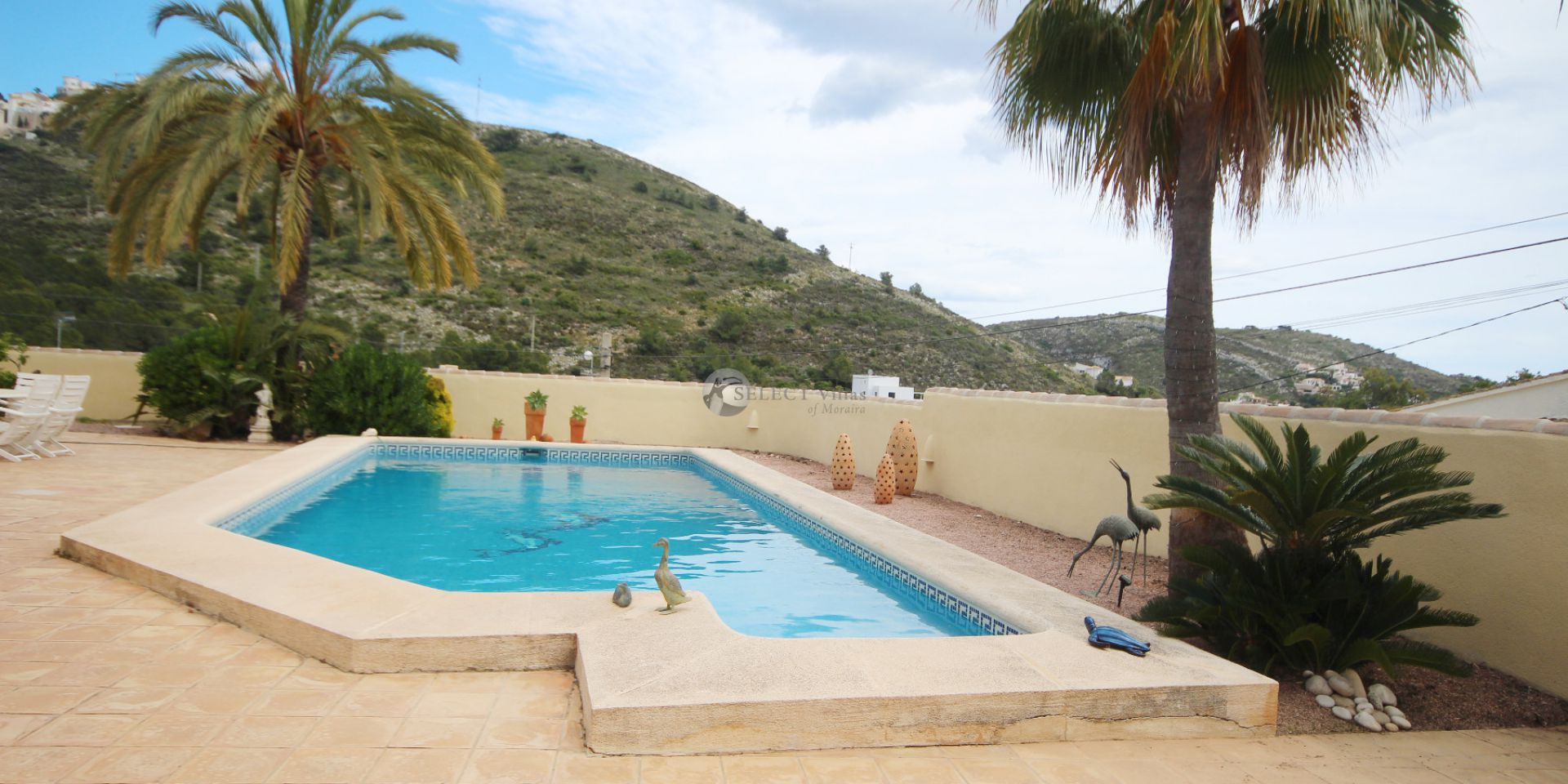 Luxusvilla mit Pool zum Verkauf in Moraira